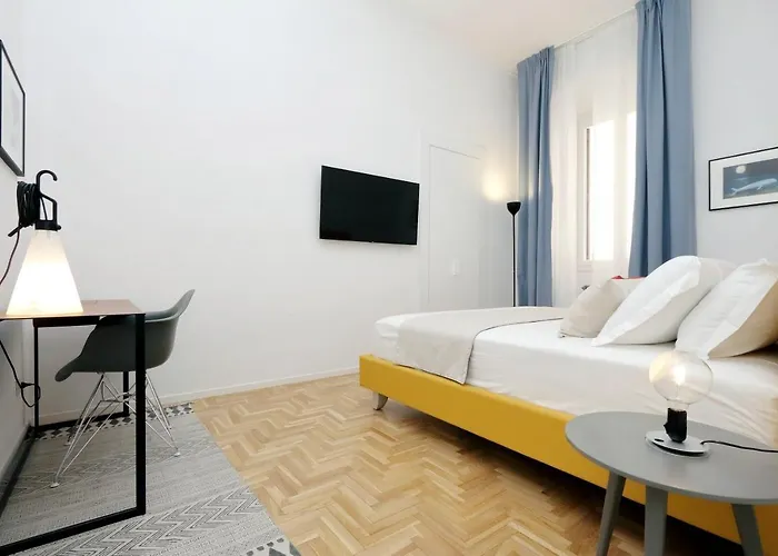 Propaganda Apartment *